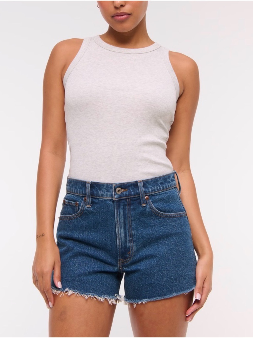 Abercrombie High Rise 90s Cutoff Short
